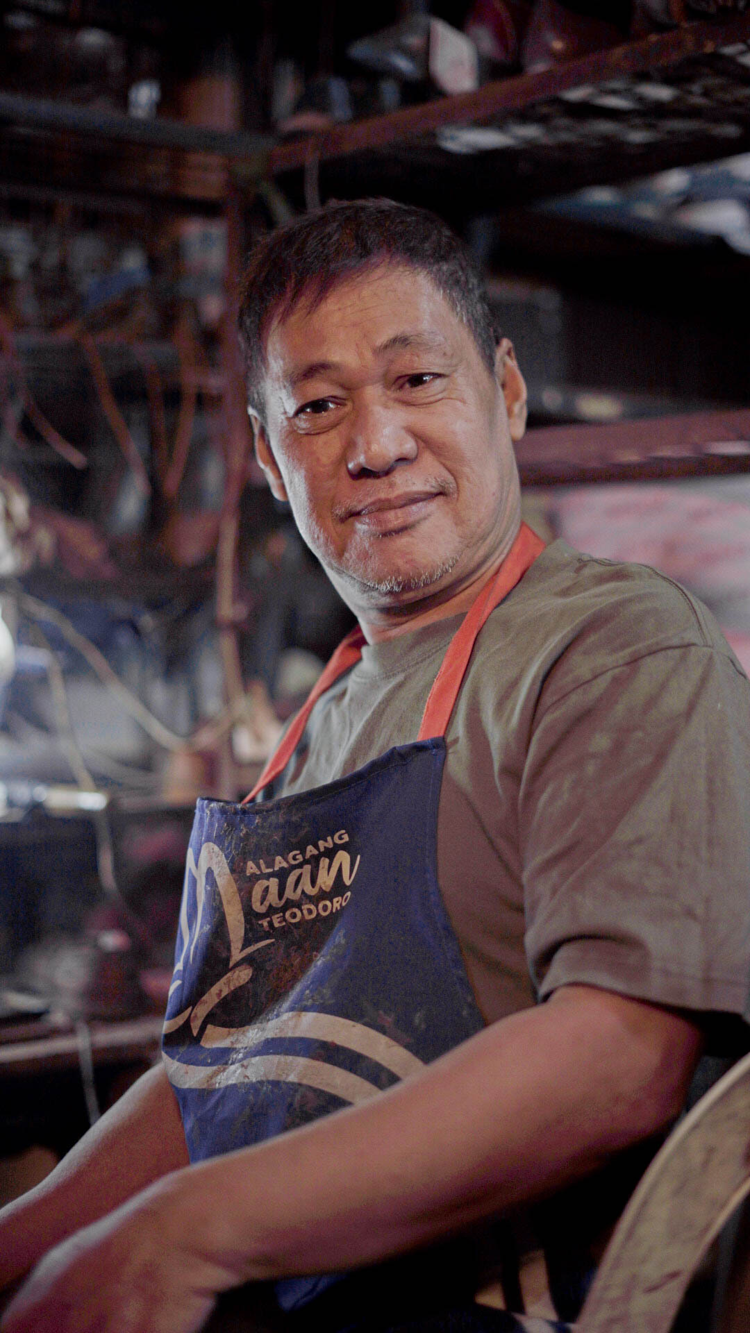 Noel Dela Paz - Shoemaker